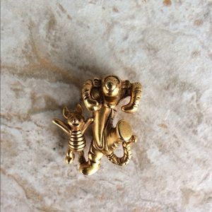 Disney Tiger & Piglet Gold Pin/Brooch